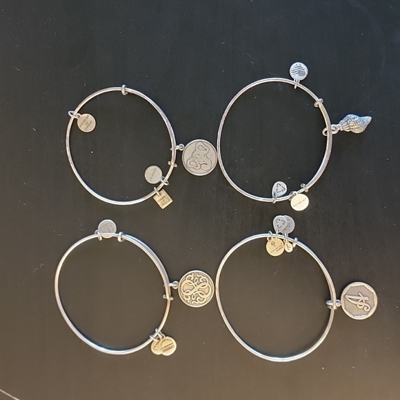 Alex and Ani Jewelry - Lot of 4 Alex and Ani Bracelets